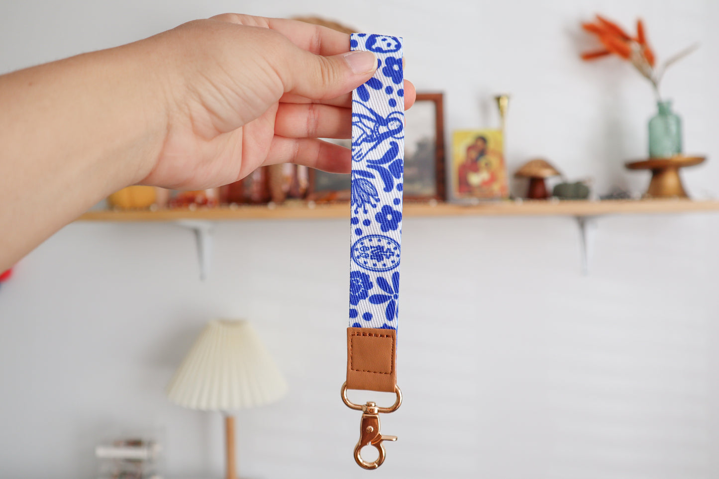 Marian Pattern Wristlet